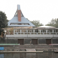 860.jpg